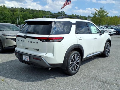 2026 Nissan Pathfinder Platinum