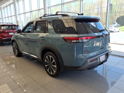 2026 Nissan Pathfinder Platinum