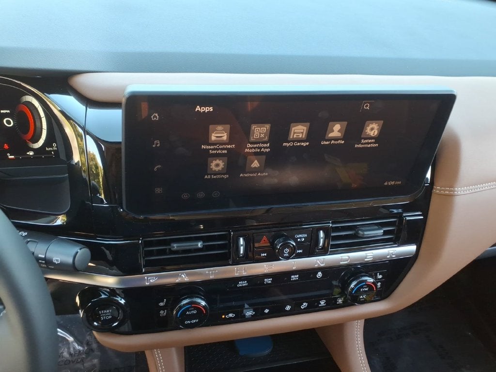 2026 Nissan Pathfinder Platinum