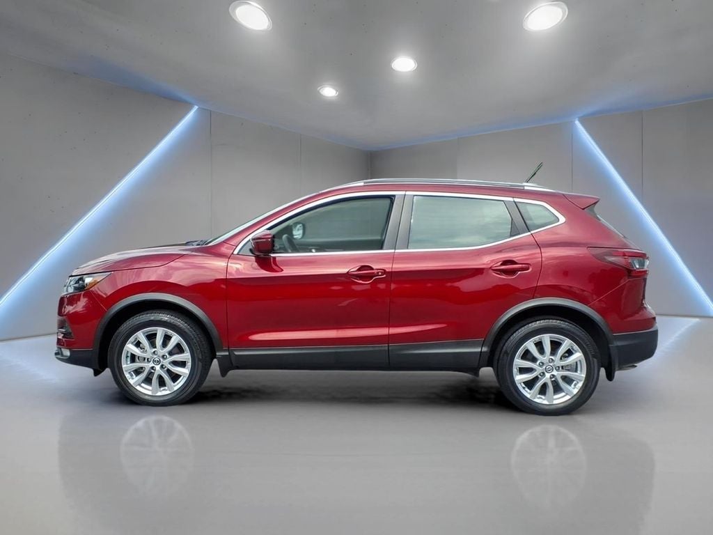 2022 Nissan Rogue Sport SV