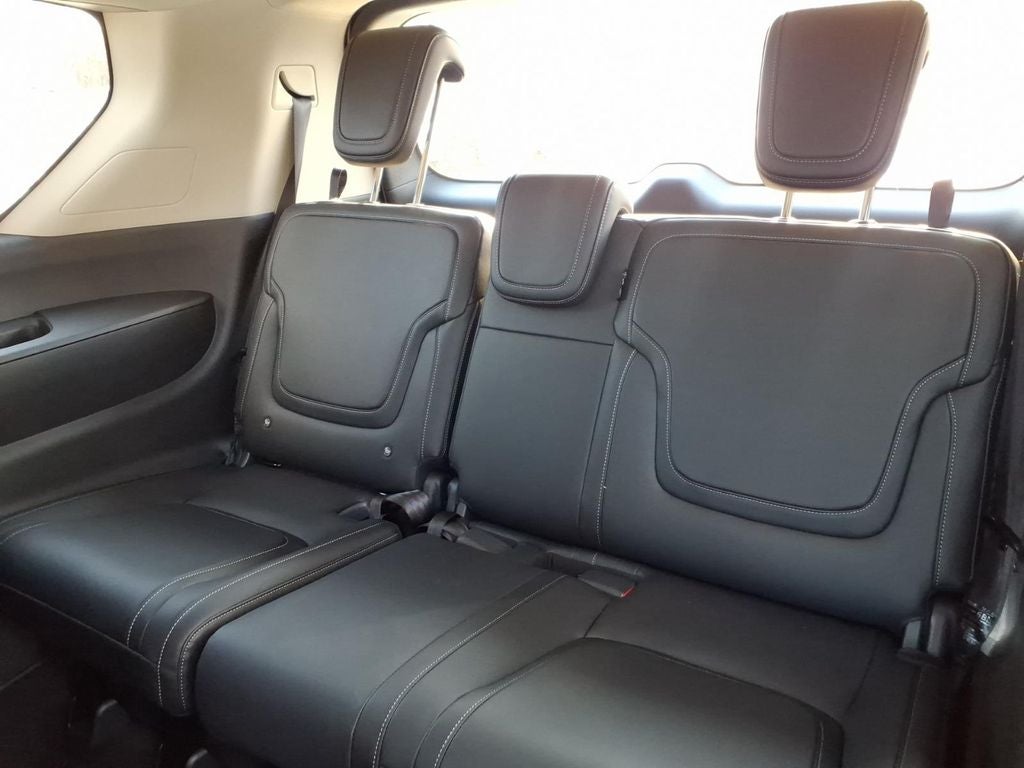 2026 Nissan Armada SV