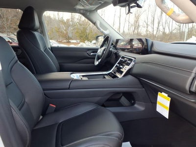 2026 Nissan Armada SV