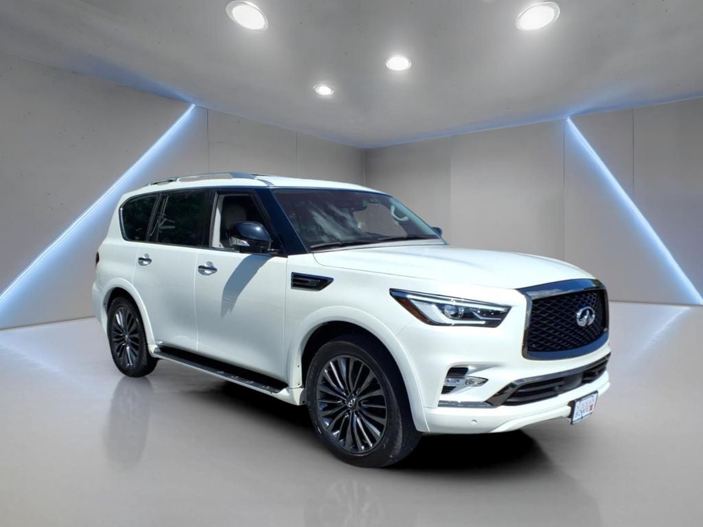 2024 INFINITI QX80 Premium Select