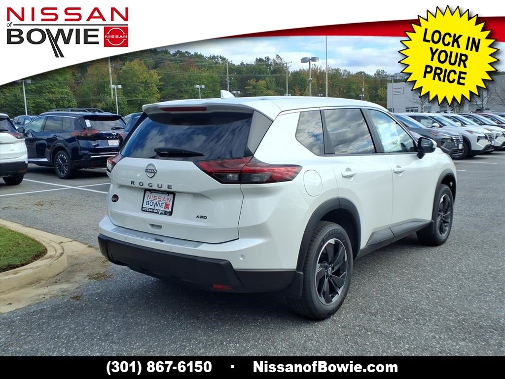 2026 Nissan Rogue SV