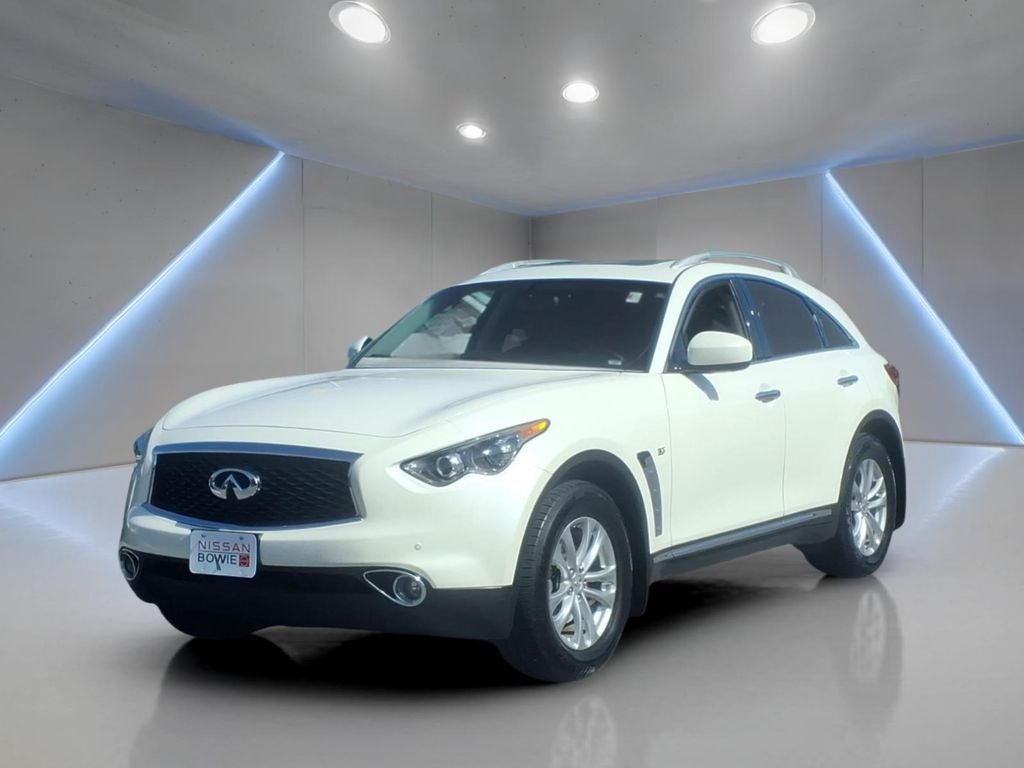2017 INFINITI QX70 Base