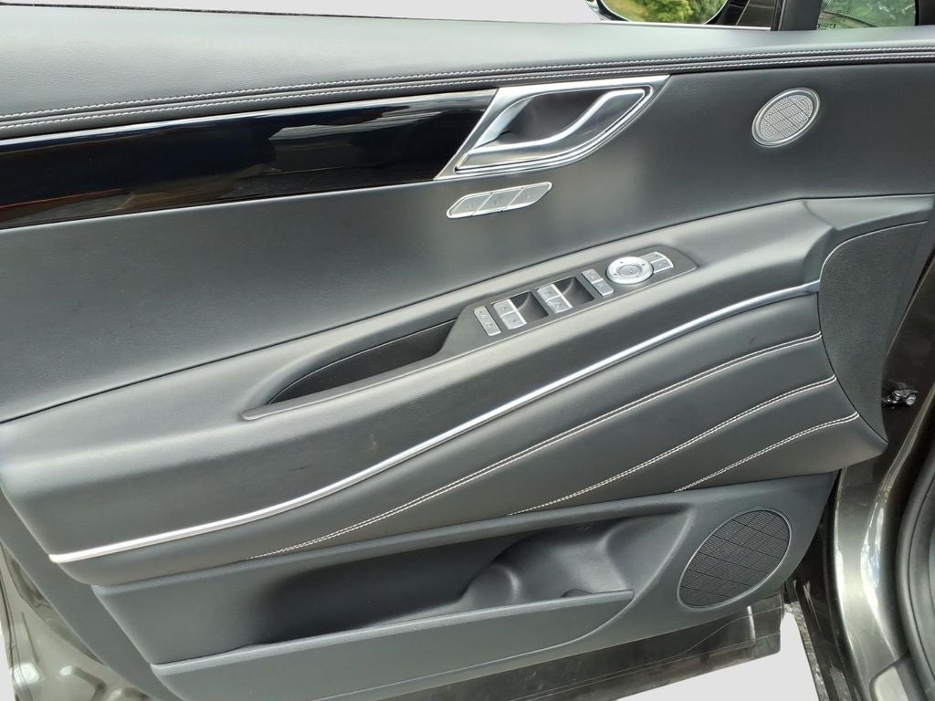 2025 Genesis GV80 2.5T