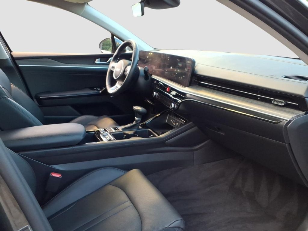 2025 Kia K5 EX