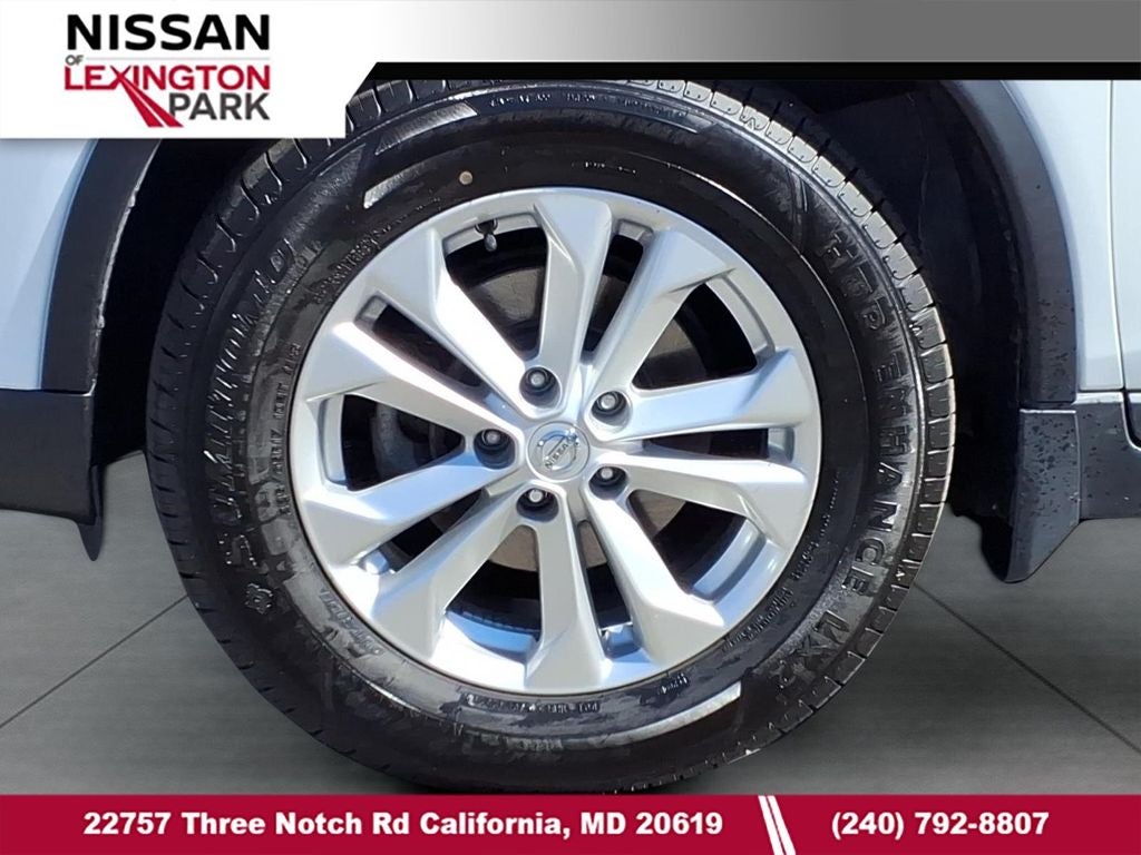 2016 Nissan Rogue SV