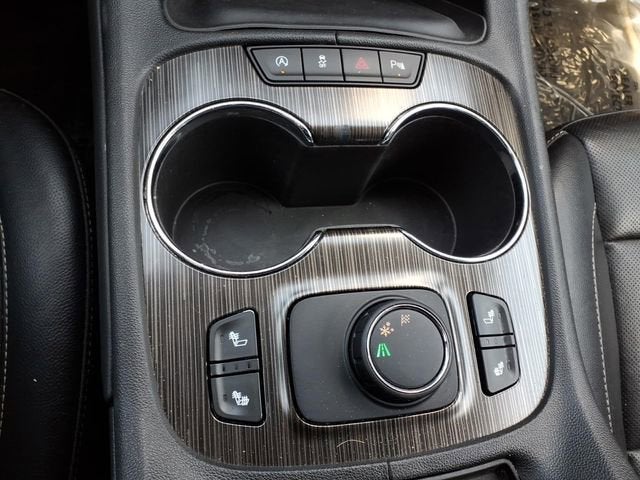 2020 GMC Acadia SLT