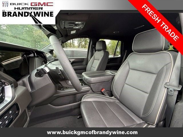 2025 GMC Yukon Elevation