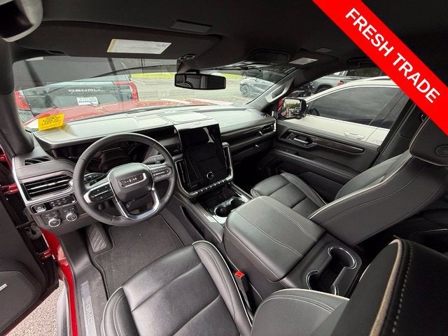 2025 GMC Yukon Elevation