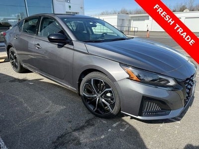 2025 Nissan Altima SR