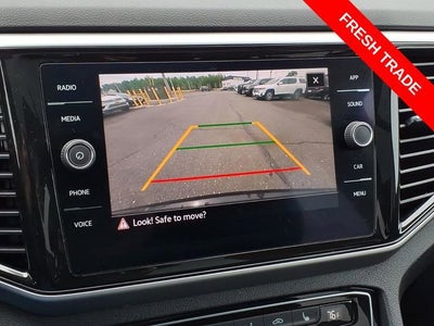 2022 Volkswagen Atlas 3.6L V6 SE w/Technology