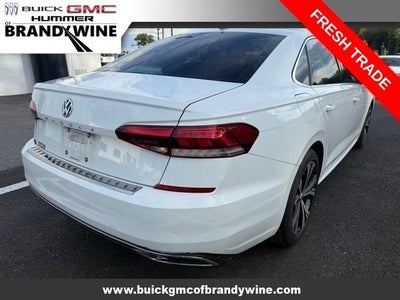 2022 Volkswagen Passat 2.0T SE