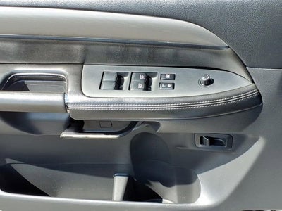 2012 Nissan Armada SV