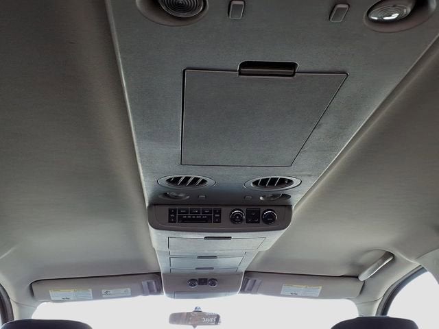 2012 Nissan Armada SV