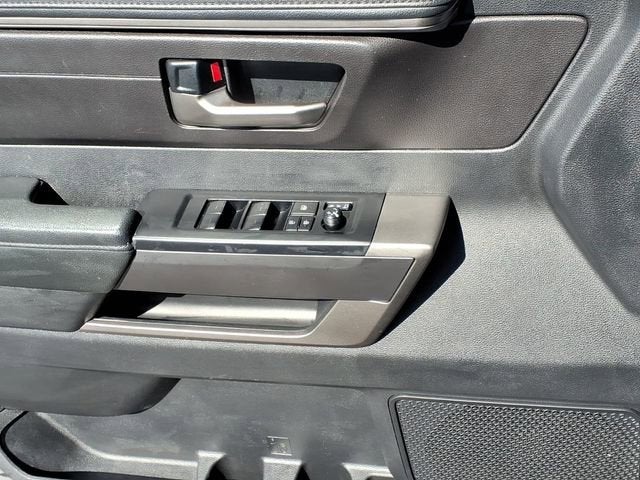 2022 Toyota Tundra 4WD SR5