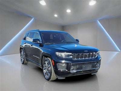 2022 Jeep Grand Cherokee Overland