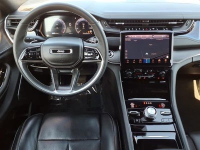 2023 Jeep Grand Cherokee Overland