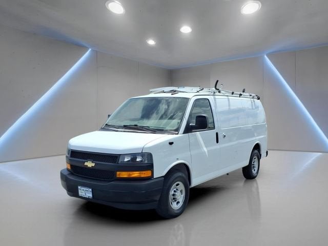2022 Chevrolet Express Cargo 2500 WT