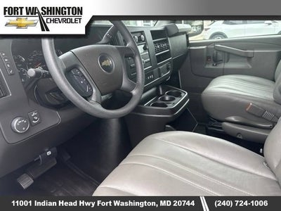 2025 Chevrolet Express Cargo WT