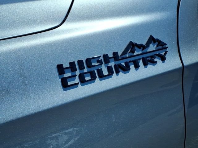 2024 Chevrolet Suburban High Country