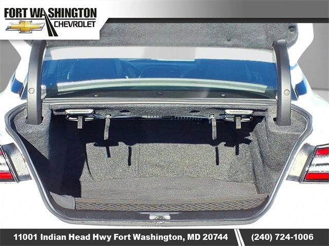 2023 Nissan Maxima SR