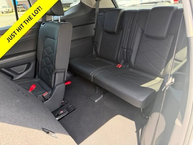 2025 Volkswagen Atlas 2.0T SE