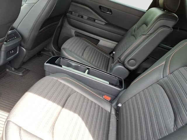 2025 Nissan Pathfinder Rock Creek 4WD