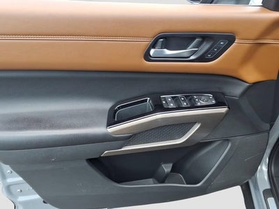 2024 Nissan Pathfinder Platinum 4WD