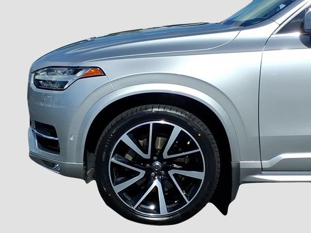 2019 Volvo XC90 T6 Momentum