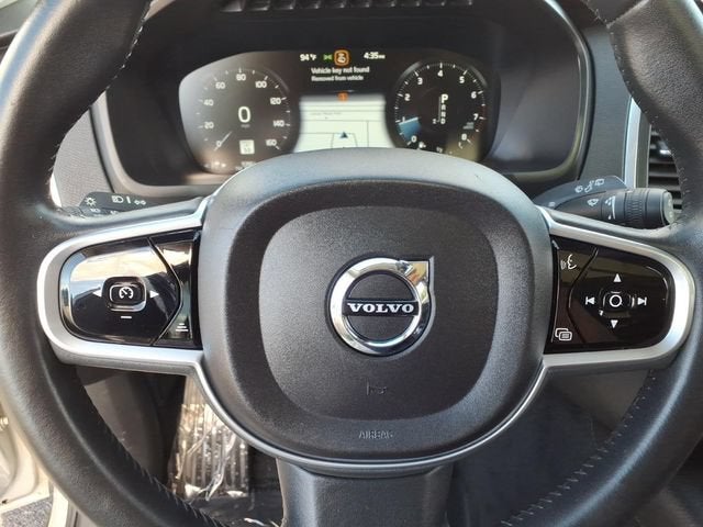 2019 Volvo XC90 T6 Momentum