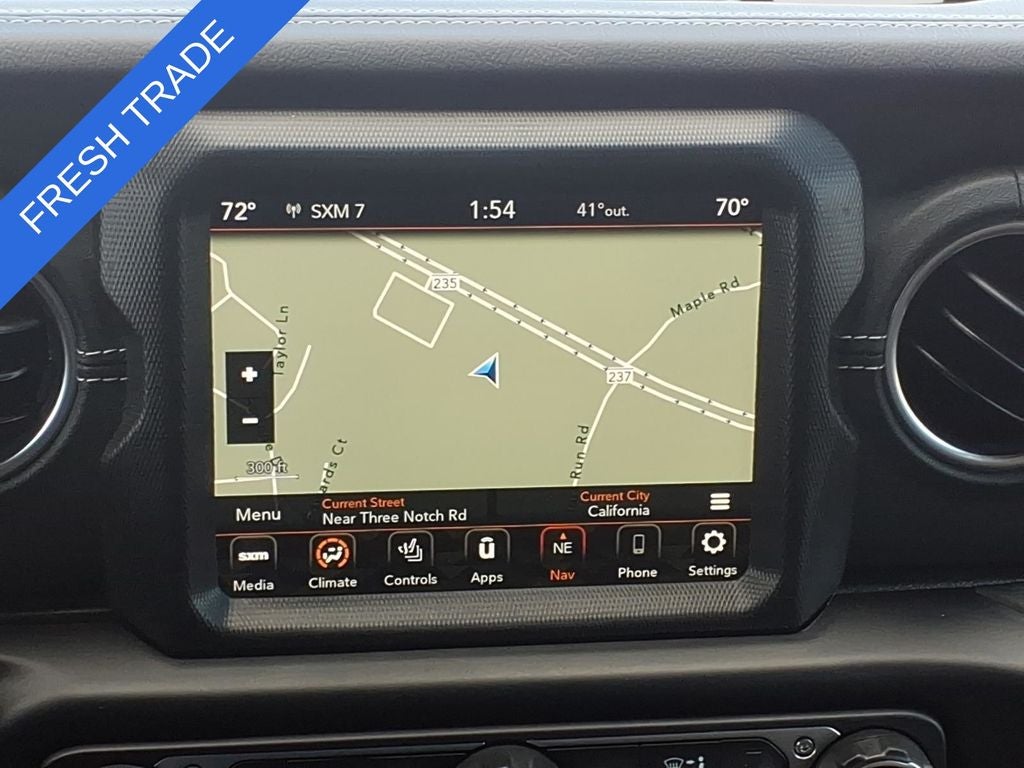 2023 Jeep Wrangler Sahara Sky One–Touch® Power–Top4xe