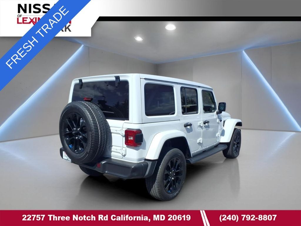 2023 Jeep Wrangler Sahara Sky One–Touch® Power–Top4xe