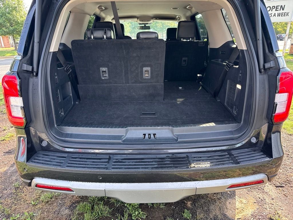2024 Ford Expedition XLT