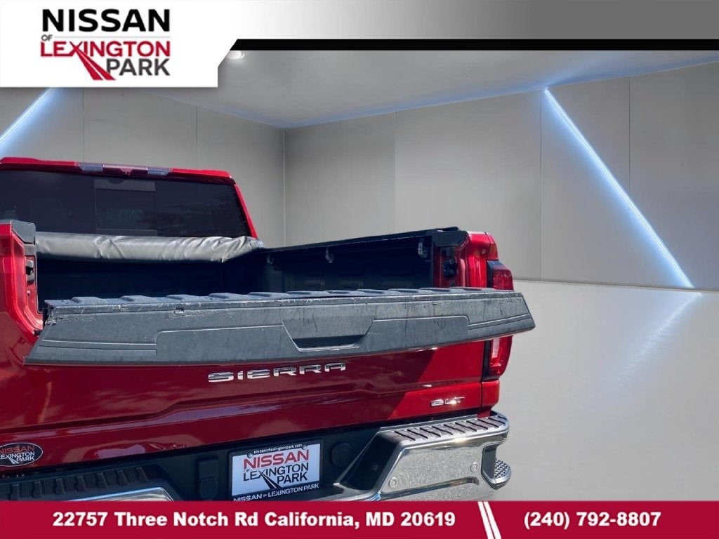 2023 GMC Sierra 2500HD SLT w/Duramax 6.6L V8 Turbodiesel