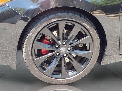 2023 Nissan Maxima SR