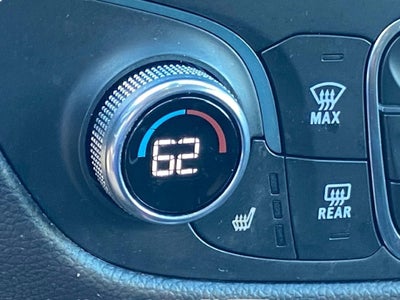 2022 Chevrolet Equinox LT w/ Power Sunroof