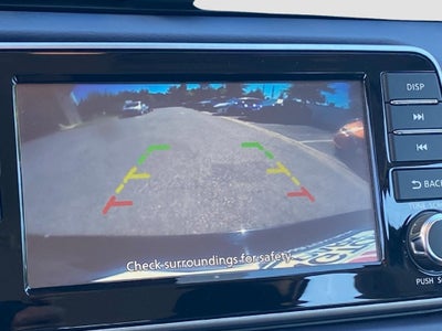 2024 Nissan Versa 1.6 SV w/Apple CarPlay
