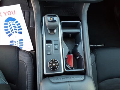 2025 Nissan Pathfinder SV ONE OWNER!!