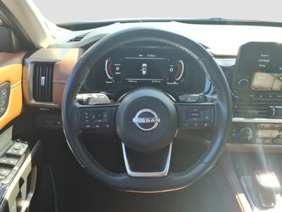 2023 Nissan Pathfinder Platinum