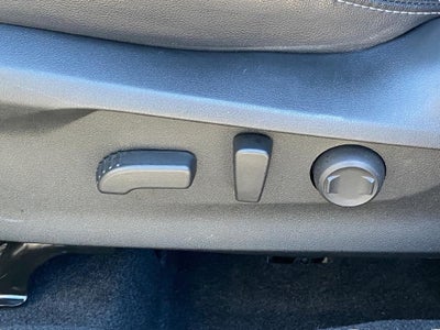 2022 Subaru Forester Limited - Panoramic Moonroof