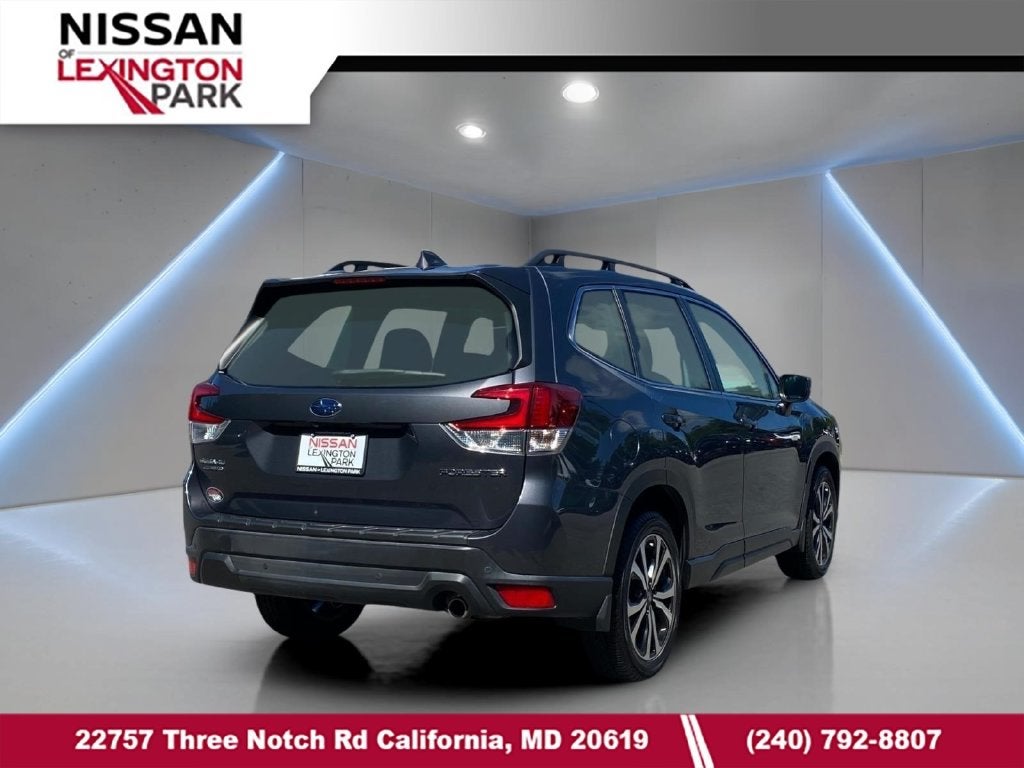 2022 Subaru Forester Limited - Panoramic Moonroof