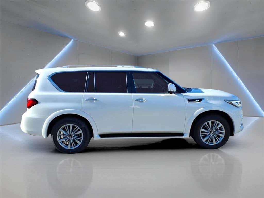 2024 INFINITI QX80 LUXE ONE OWNER!!