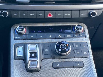 2025 Hyundai Palisade SEL w/ Apple CarPlay & Android