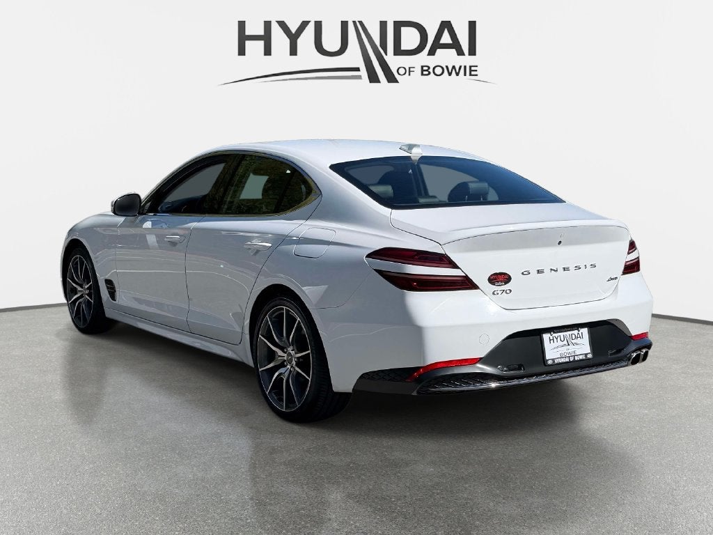 2023 Genesis G70 2.0T