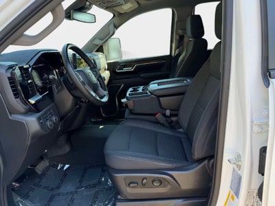 2025 Chevrolet Silverado 3500HD 4WD Crew Cab Long Bed LT