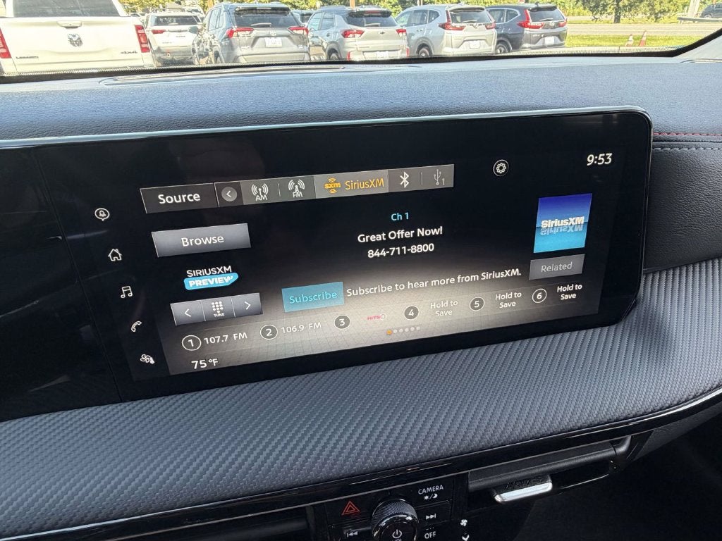 2025 Nissan Kicks SR Intelligent AWD