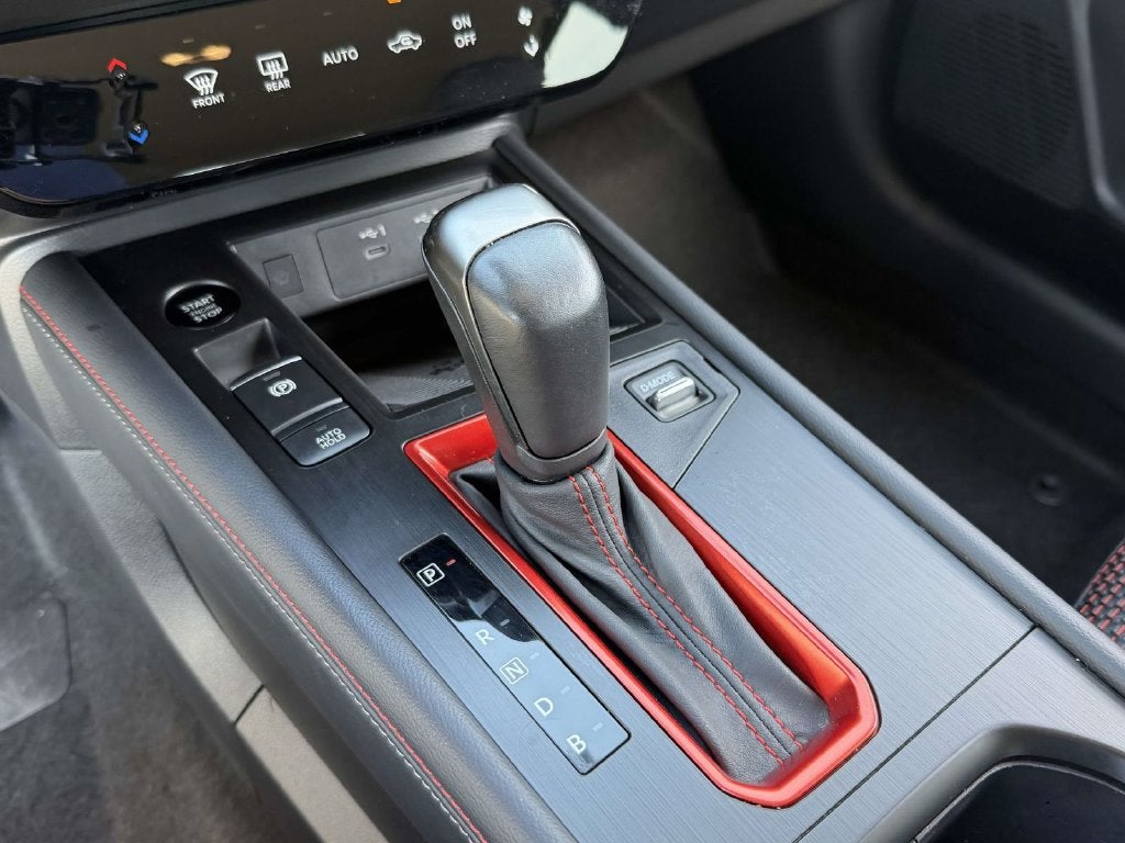2025 Nissan Kicks SR Intelligent AWD