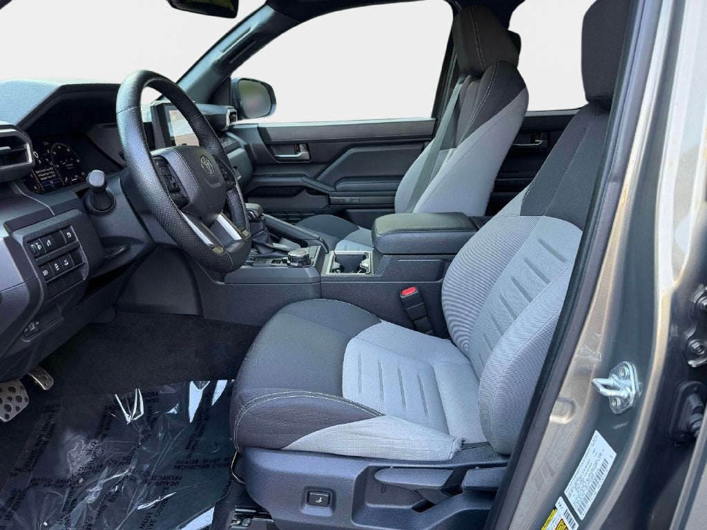 2025 Toyota Tacoma Hybrid TRD Sport 4WD